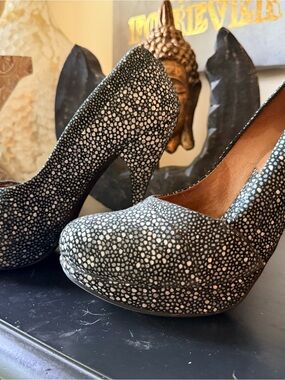 John Fluevog Paris in Black Devilfish
